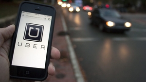 Ce "țeapă" a luat un bucureștean după o cursă de 11 lei cu Uber. Câți bani i-au fost luați de pe card, de fapt