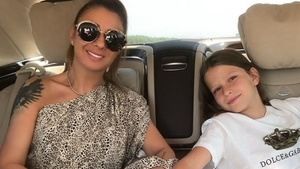 Anamaria Prodan, răsfățată cu daruri de lux de ziua ei! Cum arată tortul personalizat pe care l-a primit