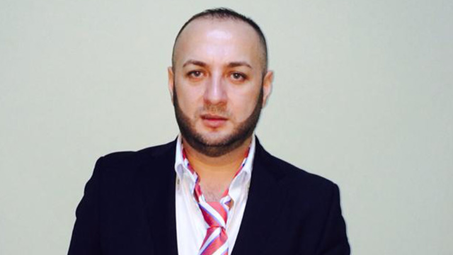 Bomba inceputului de an! E oficial, Leo de la Strehaia s-a insurat! S-a casatorit in secret cu...