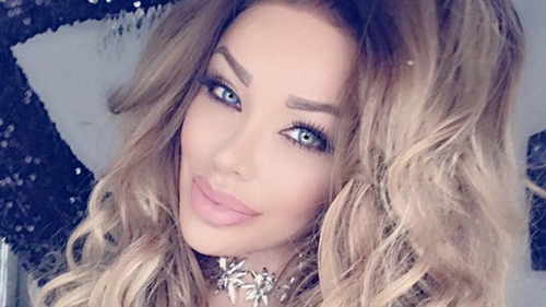 BIANCA DRĂGUŞANU a postat imaginea mult aşteptată! Cum arată abdomenul ei după ce a născut prin cezariană