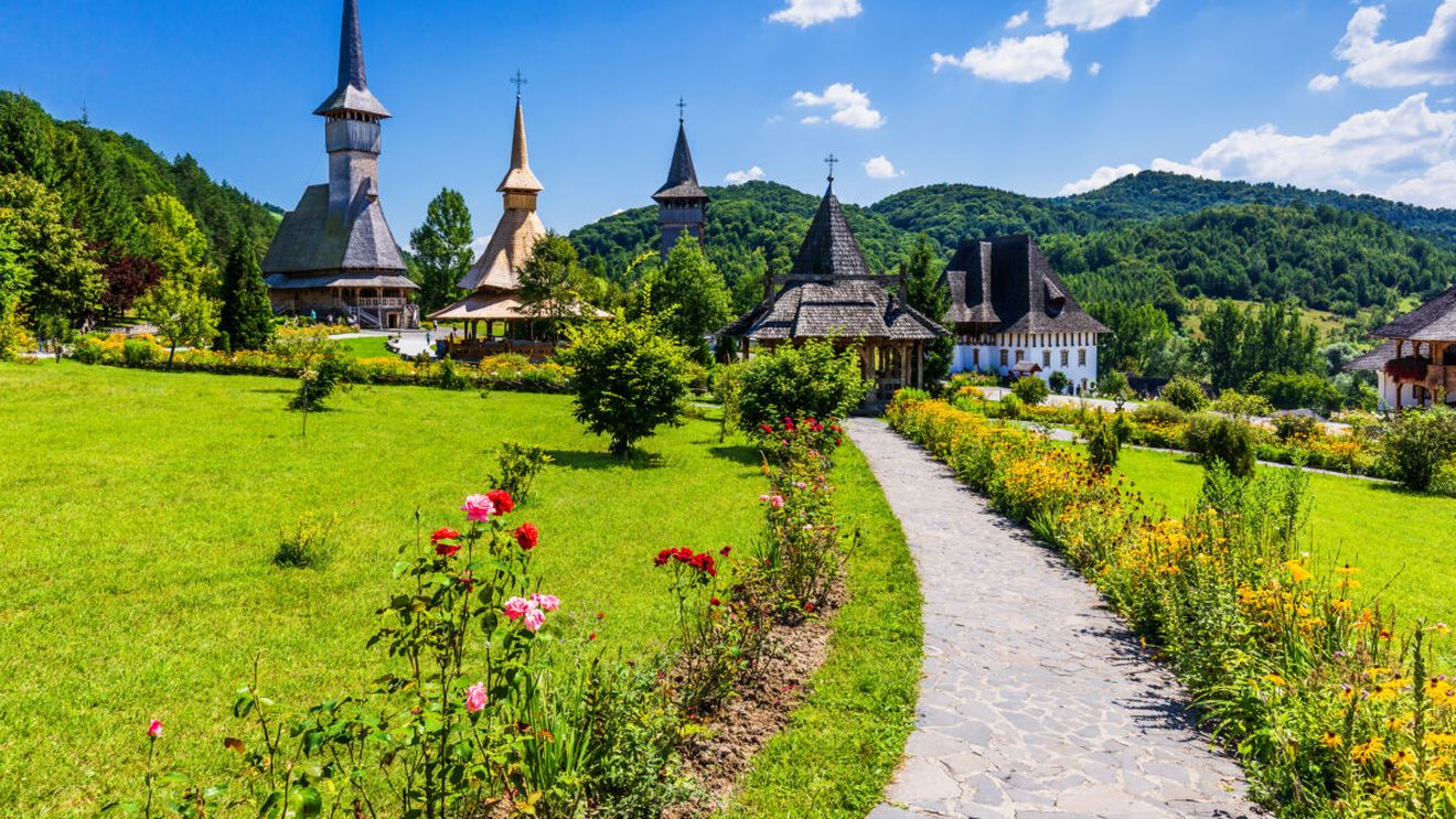 Vacanța de 1 Decembrie, mai scumpă în Maramureș. Cât va costa o noapte de cazare la finele anului