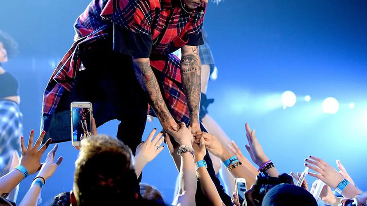 JUSTIN BIEBER vine în România! Vezi când va avea loc concertul