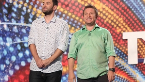 A dat cărţile pe faţă! Cum este relaţia lui PAVEL BARTOŞ cu SMILEY dincolo de televizor