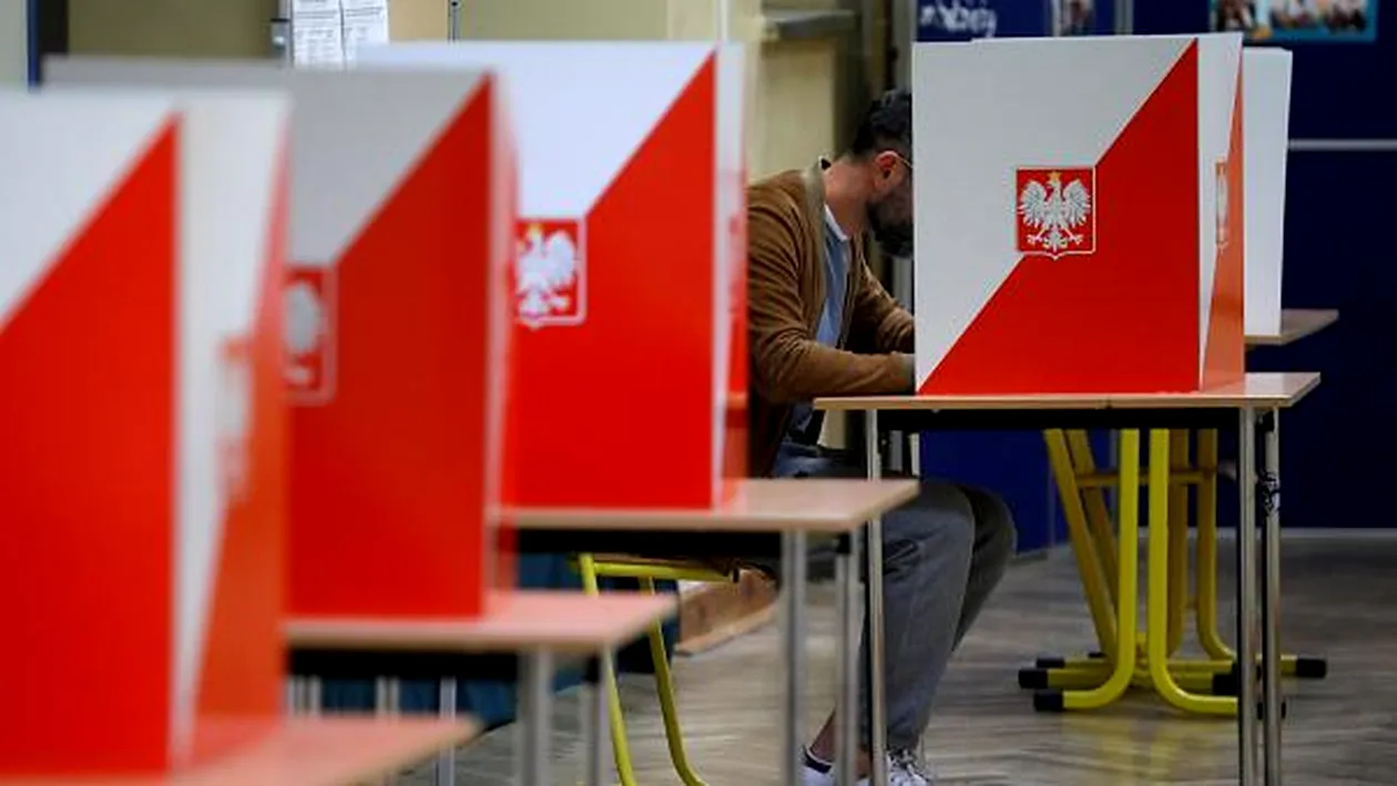 Record istoric în Polonia! Niciun alegător nu a votat la scrutinul prezidenţial de duminică