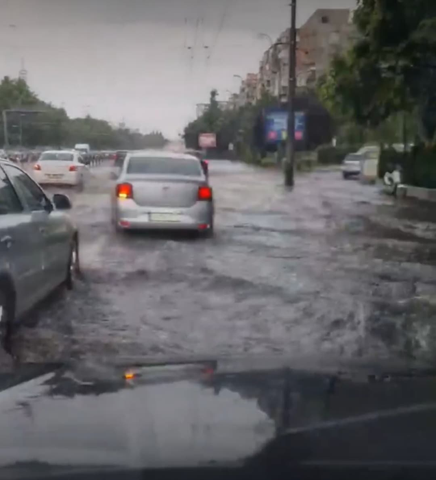 Mesajul RO-Alert trimis în urmă cu puțin timp. Avertizare meteo de cod portocaliu. Ce zone sunt vizate