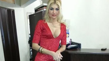 Anorexica Flavia Apostol face furori la plaja! Vezi cum arata intr-un costum de baie minuscul!