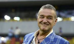 Declarații halucinante ale lui Gigi Becali despre coronavirus: „Noi avem în ADN nostru avem Sfânta Liturghie în sânge. Ne protejează de virus”