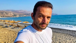Mihai Morar, plăcut surprins pe A2! L-a întâlnit pe Nea Buruiană, un bărbat care lucrează în spațiul de servicii de pe autostradă. Ce a descoperit
