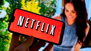 Țeapa de 11 milioane de dolari pe care Netflix și-a luat-o de la un producător! Au bătut palma, dar apoi...