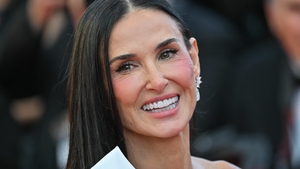 La 61 de ani, Demi Moore se iubește cu un tinerel de 34! Cine este și cum arată cel care i-a furat inima actriței