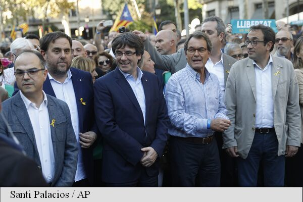 Protest de proporţii la Barcelona! Peste jumătate de milion de oameni au ieşit în stradă