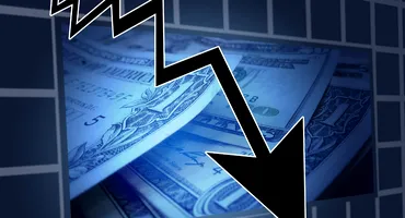 Curs valutar 7 mai. Cât costă 1 euro, după ce George Simion și Nicușor Dan au câștigat primul tur al alegerilor