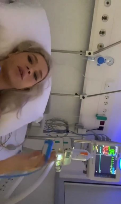 Alina Ceușan, mărturii copleșitoare despre problemele din timpul nașterii: “Mă aflu la Terapie Intensivă…” + ce a dezvăluit despre fiul său, Rock