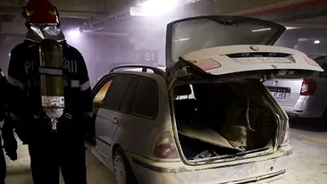 Mall-ul din Sibiu, evacuat din cauza unui incendiu izbucnit la o mașină din parcarea subterană