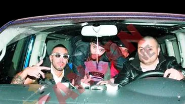 Isi petrece jumatate din viata in duba