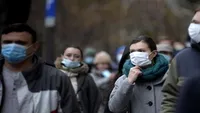 Masca de protecție a devenit obligatorie și în spațiile deschise din București. De când se dau amenzi pentru nerespectarea acestei reguli