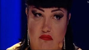 Ozana Barabancea, momente cumplite după ce fata s-a aruncat de la etaj! Informaţii de ULTIMĂ ORĂ despre starea ei de sănătate