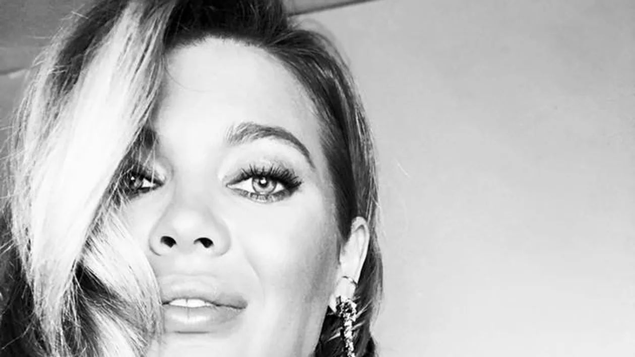 Iulia Albu, cuvinte de laudă la adresa Ginei Pistol: ”Îi stă bine în rochie de mireasă. Casă de piatră!”