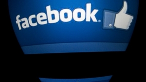 Facebook se modernizeaza: tu-l intrebi, el raspunde! Noul asistent virtual iti invata obiceiurile!
