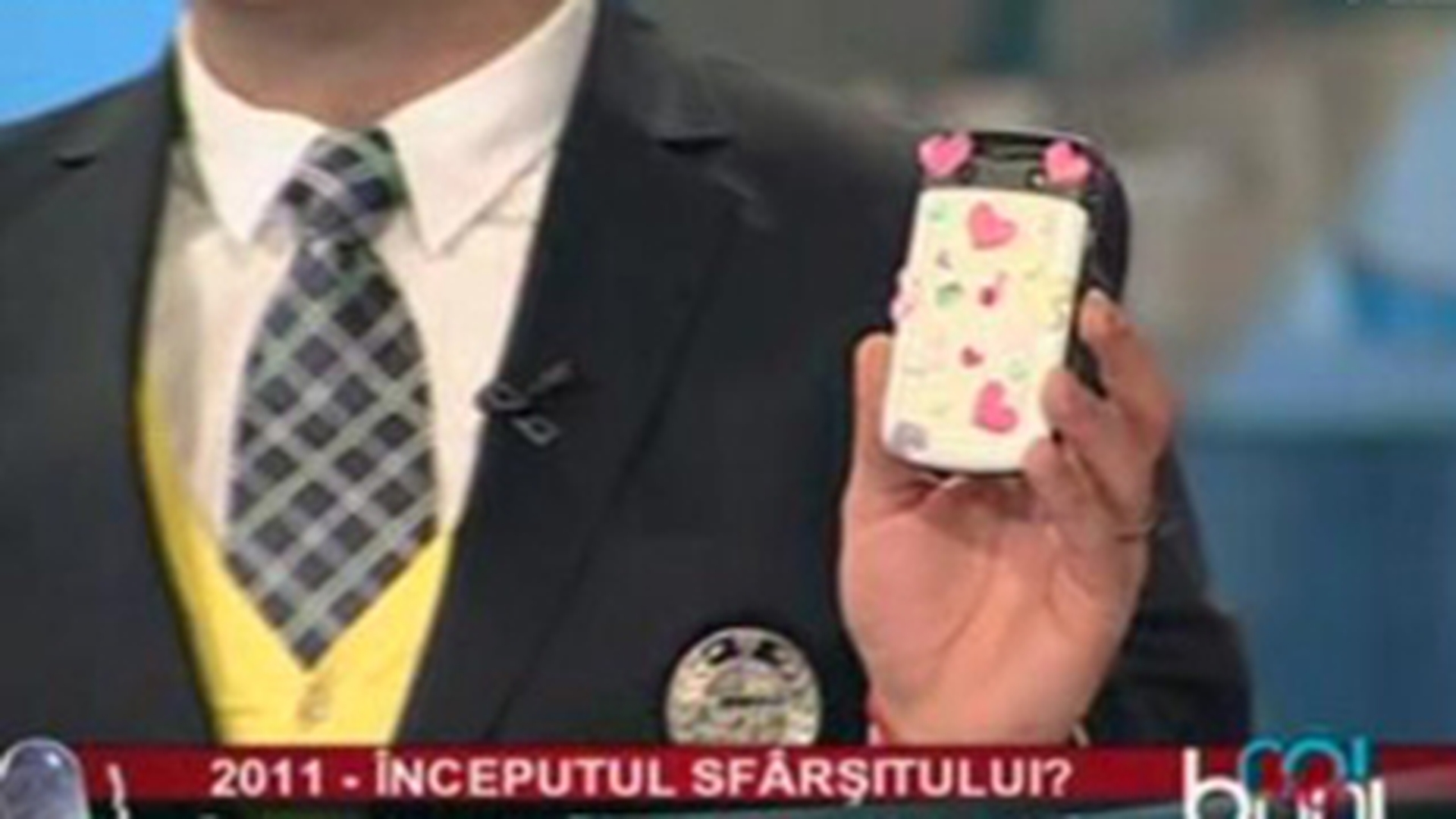 VIDEO Uite ce telefoane de pitipoanca are Marina Dina!
