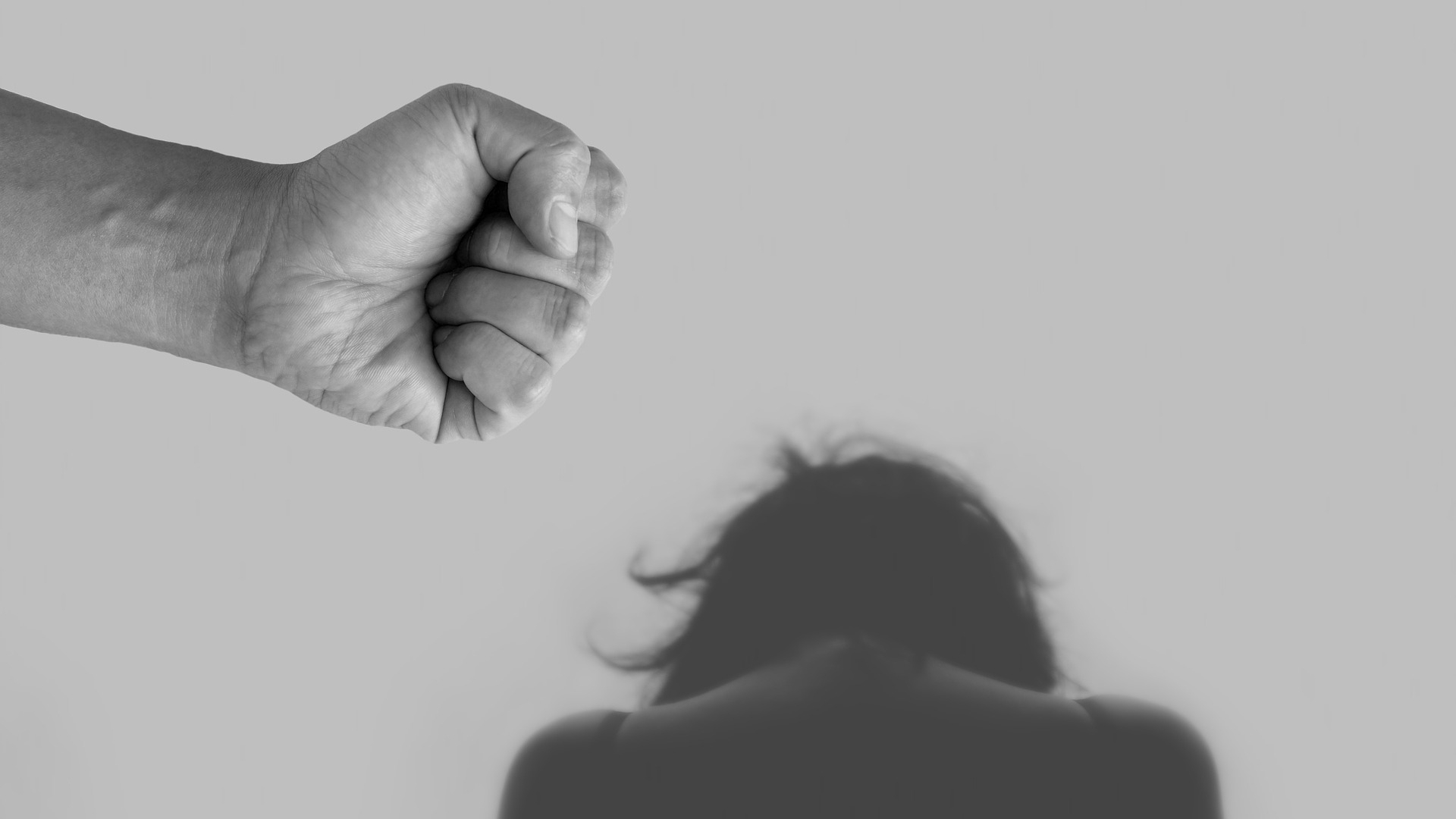 O tânără din Iaşi, obligată să se prostitueze în Italia. Fata a trecut prin momente cumplite