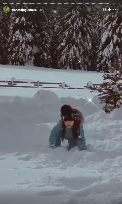 Bianca Drăgușanu, vacanță de poveste la munte cu Gabi Bădălău și gașca de prieteni: “Binecuvântată”. Alături îi este fosta soție a lui Alex Bodi și fetița cea mică | FOTO
