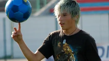 Pustiul care facea minuni cu mingea la Romanii au talent a cucerit litoralul! Vezi cat de impresionati au ramas turistii