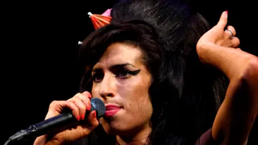 O tableta de ecstasy a omorat-o pe Amy Winehouse