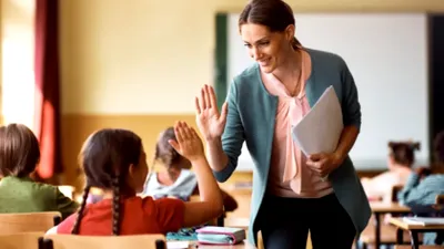 Gradația de merit 2026. Ministerul Educației introduce pentru prima dată criterii oficiale pentru acest spor salarial