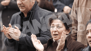 "Amanta" lui Serban Ionescu a clacat cand l-a vazut dus la groapa! Irina Lehan a plans in hohote pe tot parcursul ceremoniei