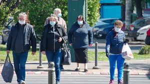 Atenție! A anunțat când vine valul 4 în România și anticipează noi restricții anti-COVID-19