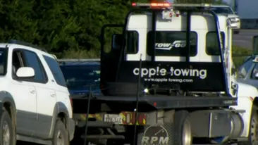 Doi copii au reușit să conducă mașina tatălui lor, după ce bărbatul a fost împușcat la volan