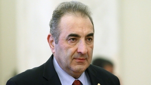 Primviceguvernatorul BNR, mai “oropsit” decat Mugur Isarescu. Drumul spre casa lui Florin Georgescu este o adevarata aventura.