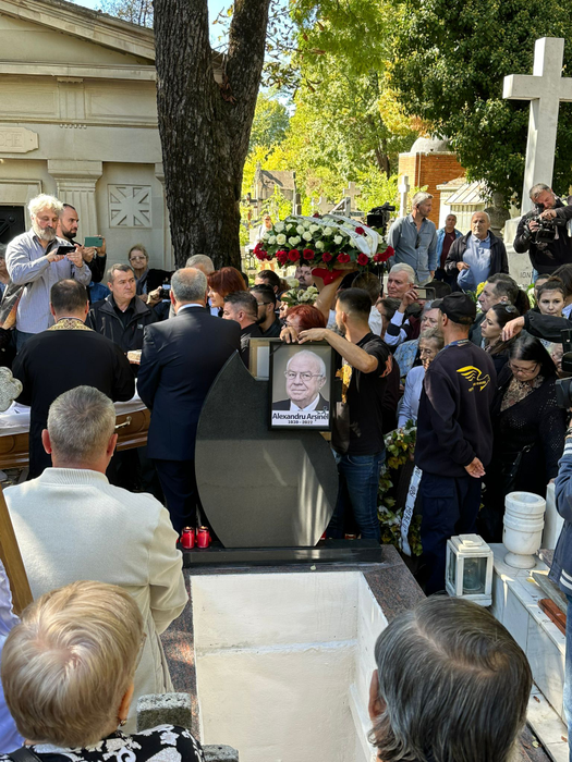Locul în care a fost înmormântat Alexandru Arșinel (Foto: CANCAN.RO)