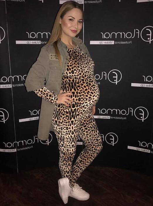 VIDEO / Alessia a ajuns în urmă cu puţin timp la maternitate. Cum s-a filmat înainte să îşi vadă bebeluşul: „Naştere uşoară, draga mea!”