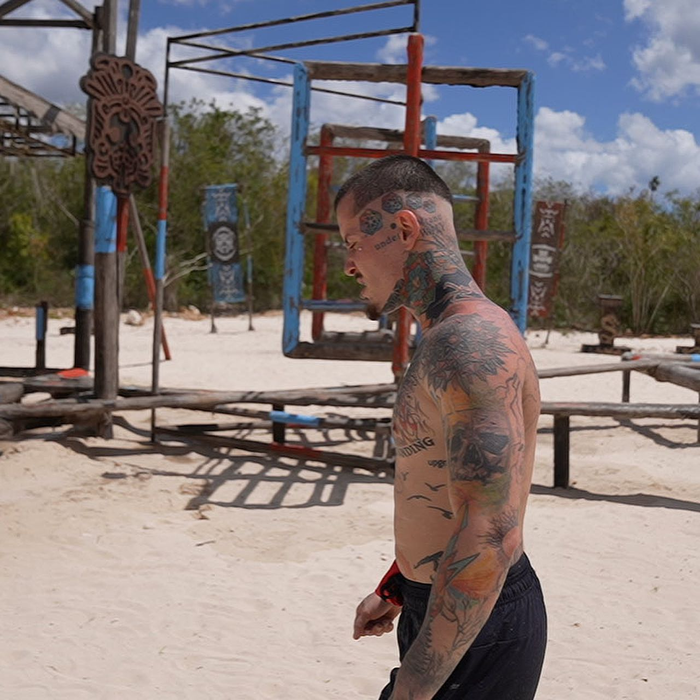 Câștigătorul Survivor România 2021 rămâne "sub aripa" televiziunii din Pache Protopopescu / (Sursa: Facebook)