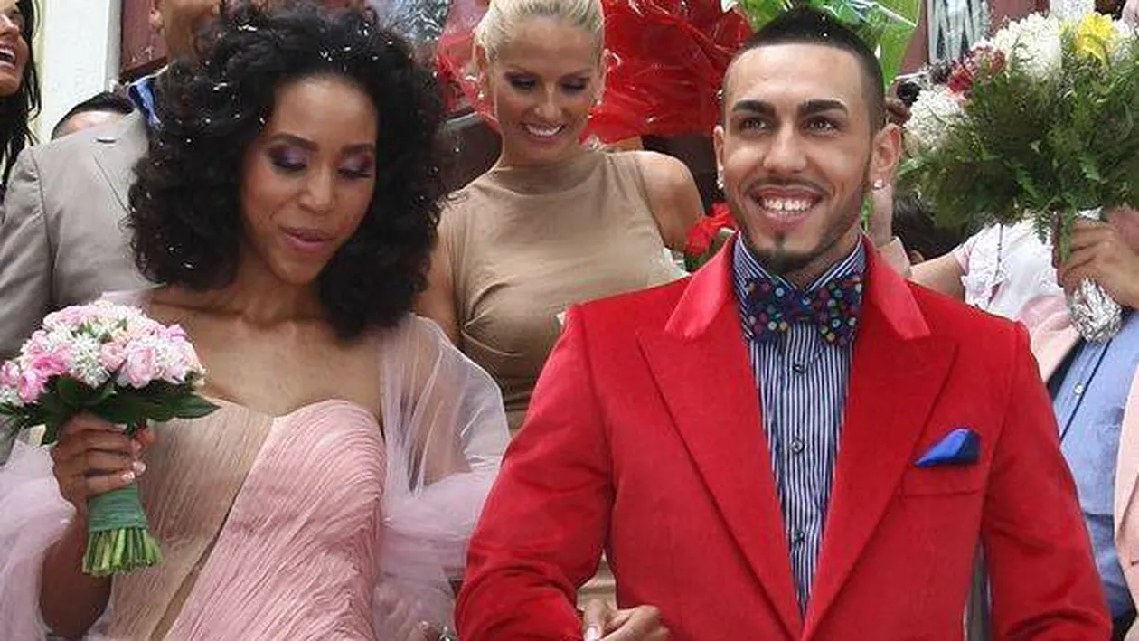 Alex Velea a primit un SMS neaşteptat de la fosta soţie! Uite cât de mult s-a schimbat Ana după ce a divorţat de artist