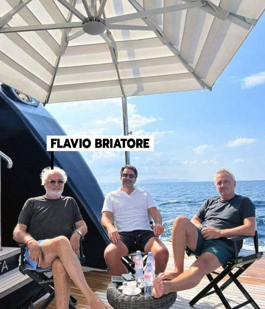 Flavio Briatore s-a distrat la maximum cu două "bunăciuni" din România
