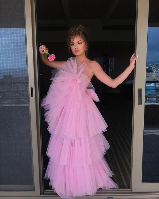 Christina Ich a răbufnit în public, după ce Alexandra Stan i-a atras atenția: “Este un drog, așa cum alcoolul și antidepresivele”