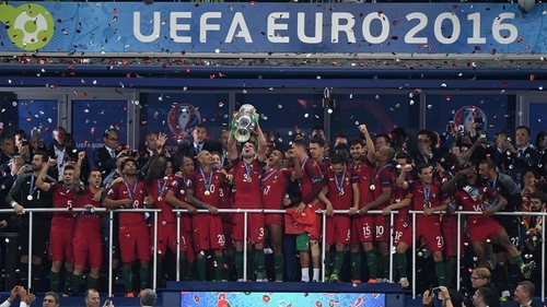 PORTUGALIA este noua regină a Europei! Echipa lui CRISTIANO RONALDO a câştigat pentru prima oară în istorie Cupa 