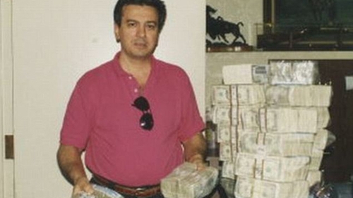 Cea mai "nebună" poveste din istoria Las Vegas-ului! Un bărbat a făcut 40 de milioane de dolari din 50 de dolari şi a pierdut totul! Cum a "reuşit" asta