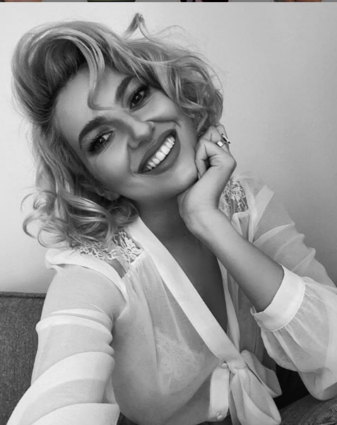 Lidia Buble a rămas mască: ”Pune-ți silicoane!” Răspunsul fenomenal al artistei