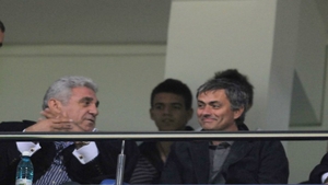 Mourinho se intoarce in Romania! “Special One” vrea sa mearga la inchisoare pentru a-l vizita pe “fratele” Giovani!
