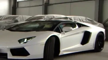 Lamborghini Aventador, scos la vânzare! Bolidul a fost confiscat de la un interlop. Ce sumă trebuie să scoată din buzunare cei interesați