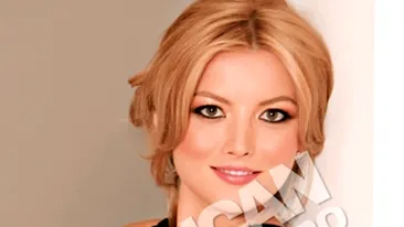 Iti place noul look al Elenei Gheorghe? Uite ce mare schimbare si-a facut! Fanii spun ca pare mai batrana decat e!