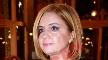 Cristina Topescu: Am simtit nevoia sa ma imbrac in doliu