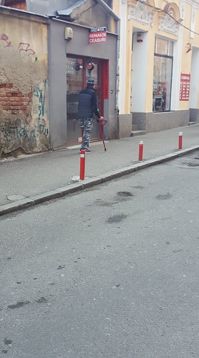 Bătrânul clujean a fost părăsit de familie