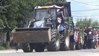 Copilul din Dolj sugrumat de propria mamă, dus la groapă cu excavatorul