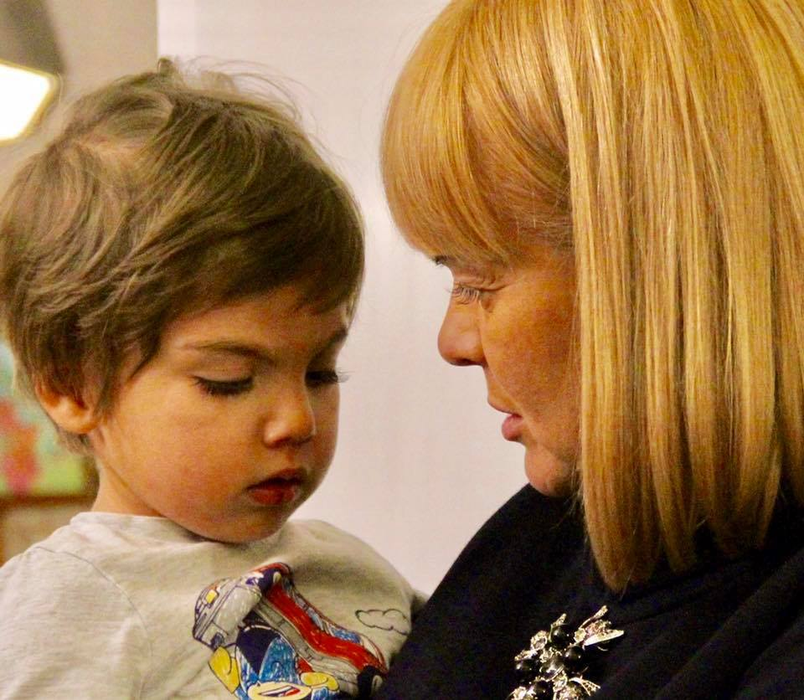 Alice Dumitrescu şi fiul ei, Toma