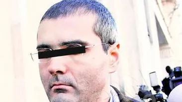 Intepatorul din tramvaiul 41 isi alegea victimele cu grija! Fetele erau trase la indigo: brunete, inalte, slabe si frumoase!